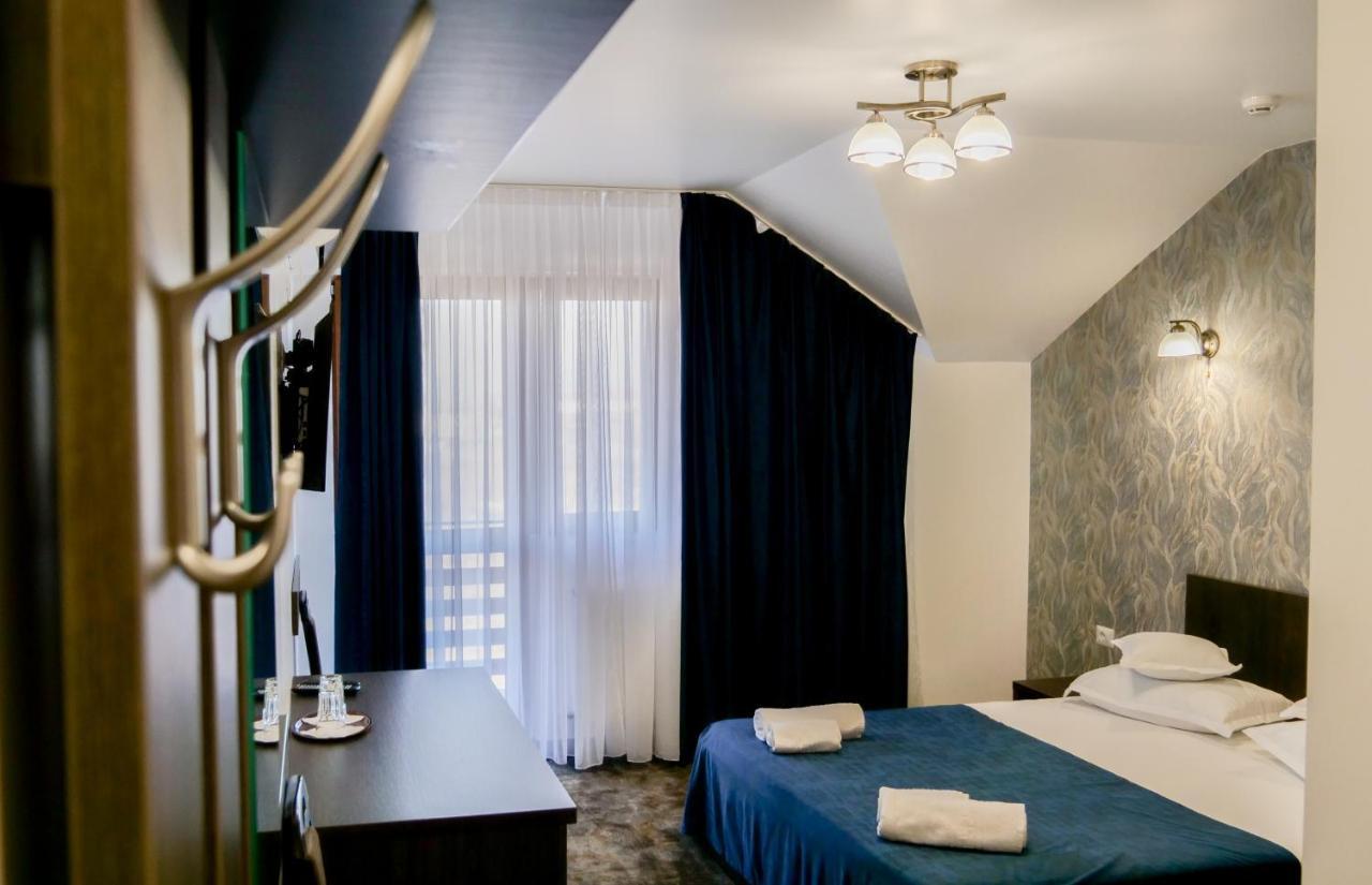Motel Infinit Târgu Jiu Εξωτερικό φωτογραφία